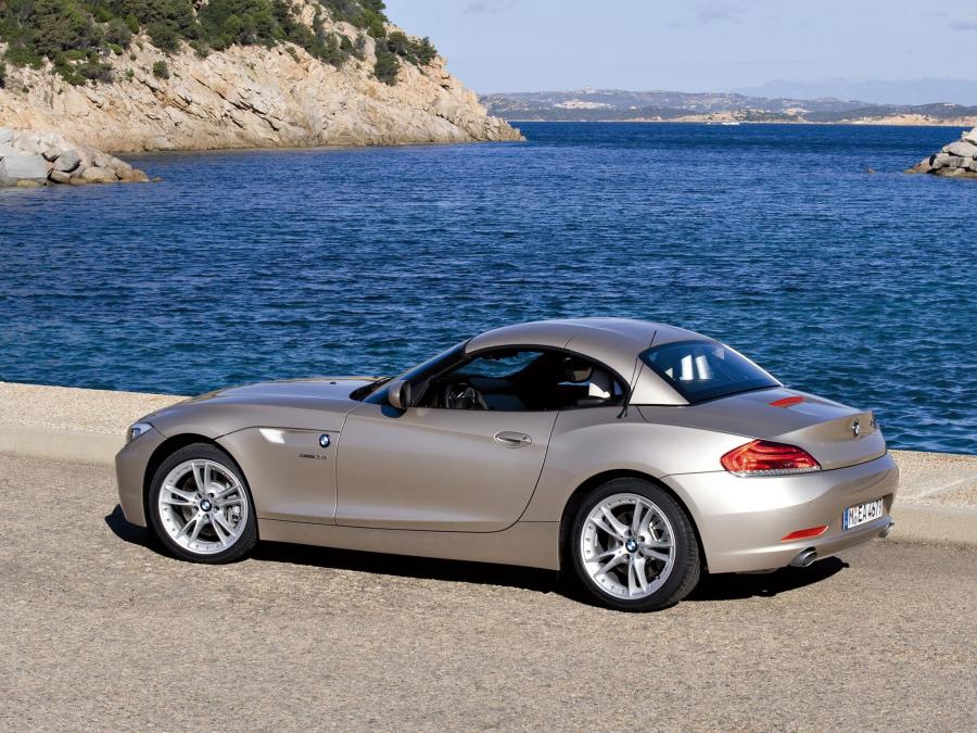  BMW Z4 sDrive 3.5i Roadster 2009 года  (фото 20 из 30)